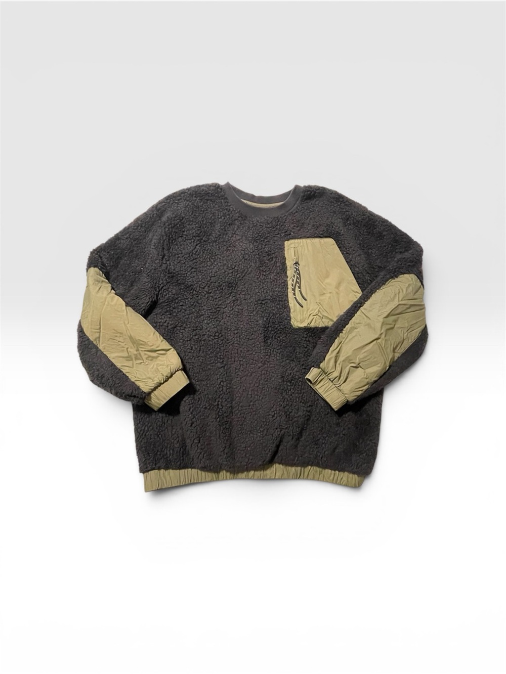 UGG Men's Two-Tone Sherpa 2 Piece Set Charcoal & Olive Drab